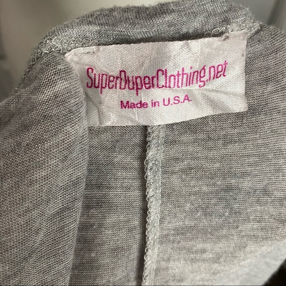 WINE, PIZZA, NETFLIX, YOGA PANTS Soft Gray Tee-M - Picture 7 of 8